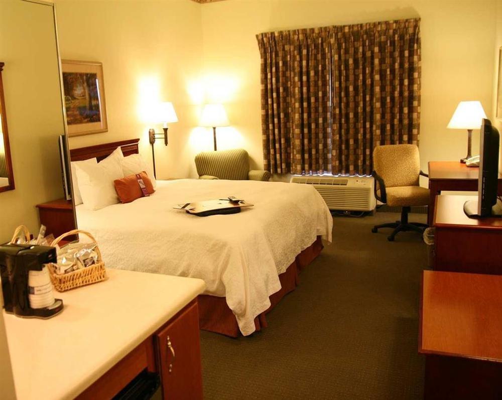 Hampton Inn Moultrie Szoba fotó